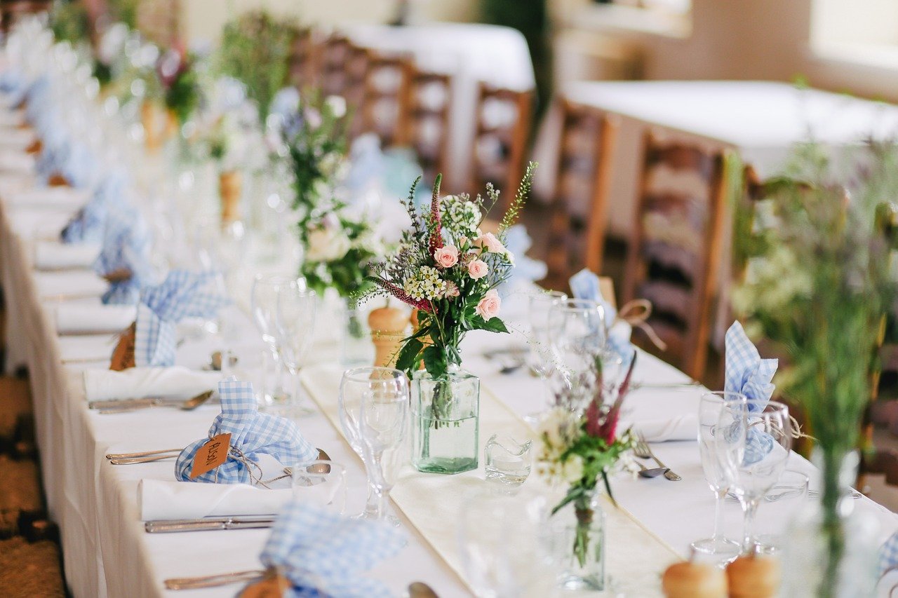 How to Incorporate Green Energy into your Wedding Plans